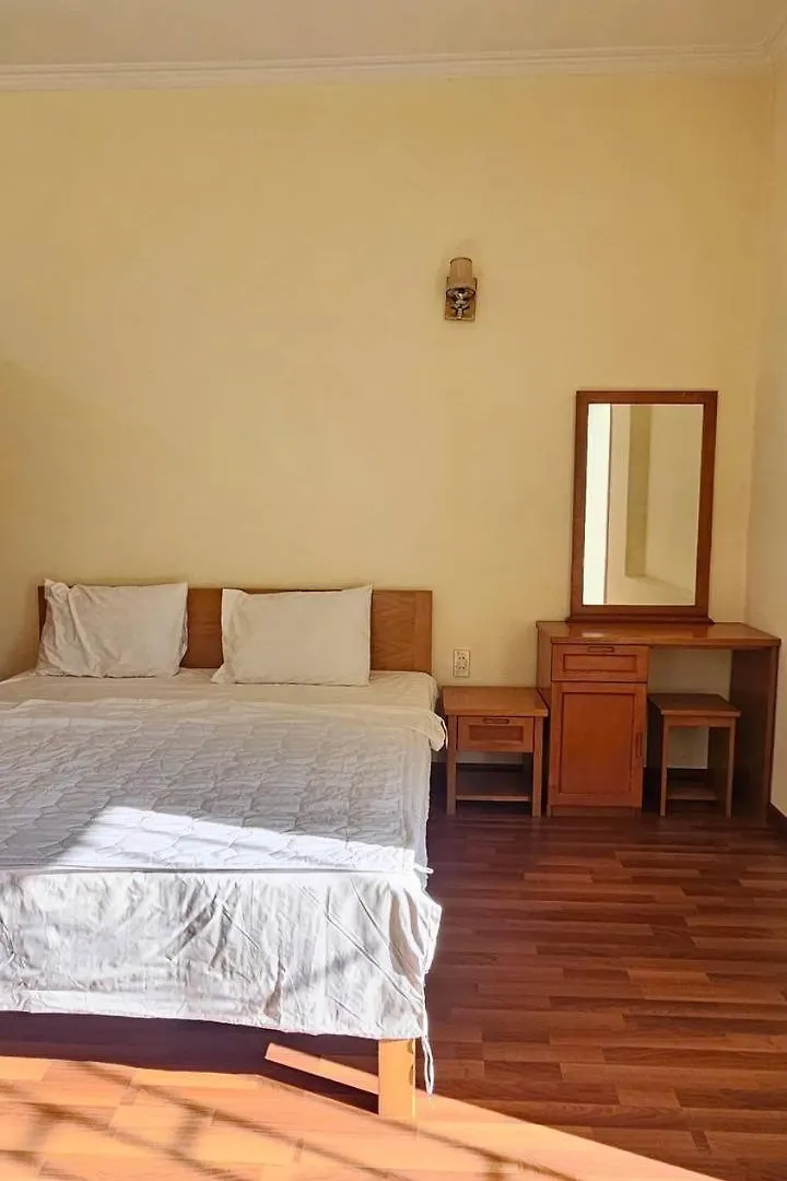 Tu Dat Apartament Nha Trang 0*,  Vietnam
